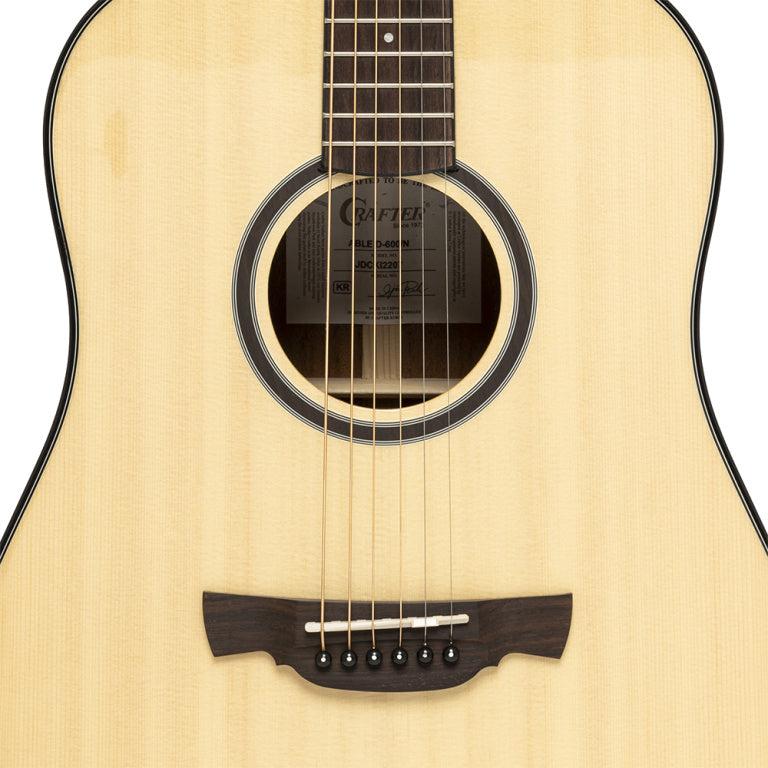 Crafter ABLE D600 N Dreadnought gitarr med massiv gran topp