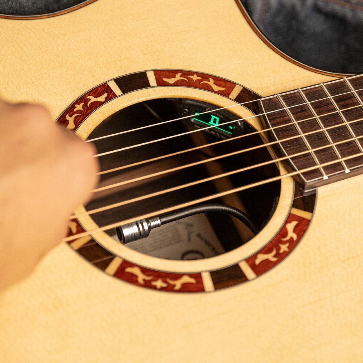 Crafter STG G22CE PROLH Stage serie 22, Grand auditorium akustisk-elektrisk gitarr med massiv gran topp, vänster hand