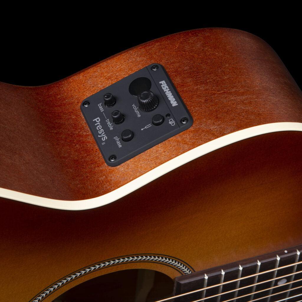 Seagull Entourage Rustic Burst CH CW EQ