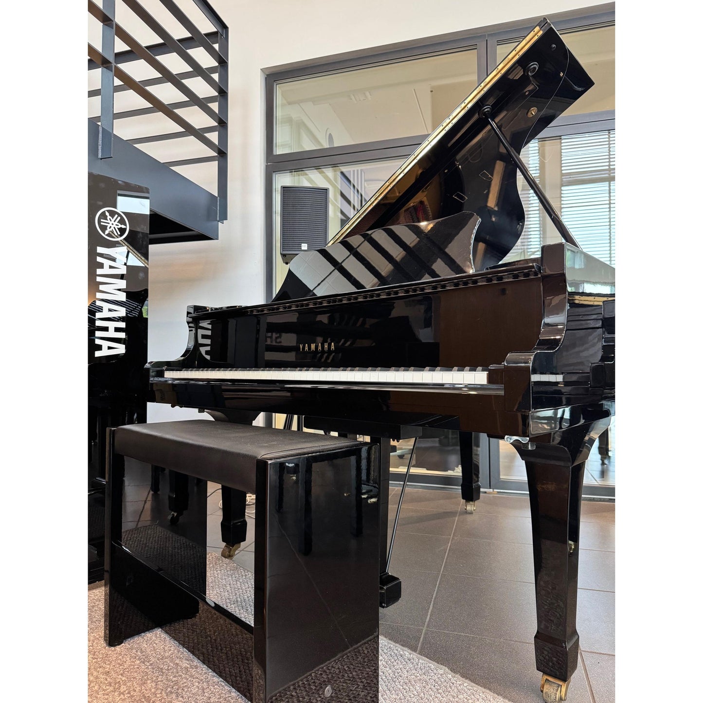 Yamaha G2 flygel brugt