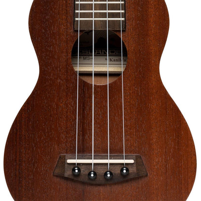 Islander MS-4 Traditionell sopranukulele med topp i mahogny