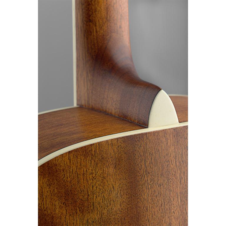 JN Guitars ASY-A MINI Auditorium resegitarr m/solid grandäck