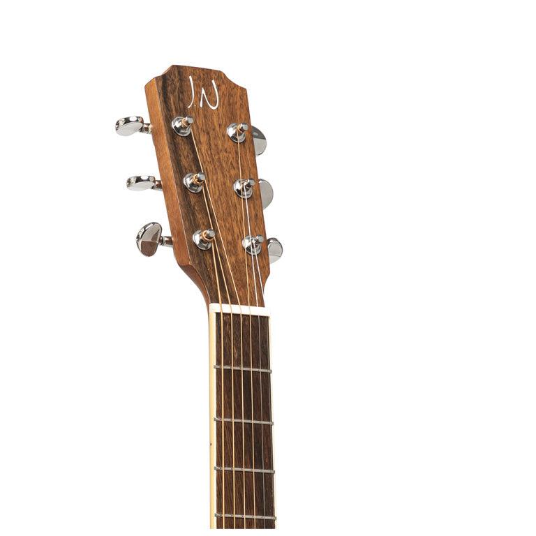 JN Guitars EZR-OM Orchestra gitarr m/solid ceder däck 