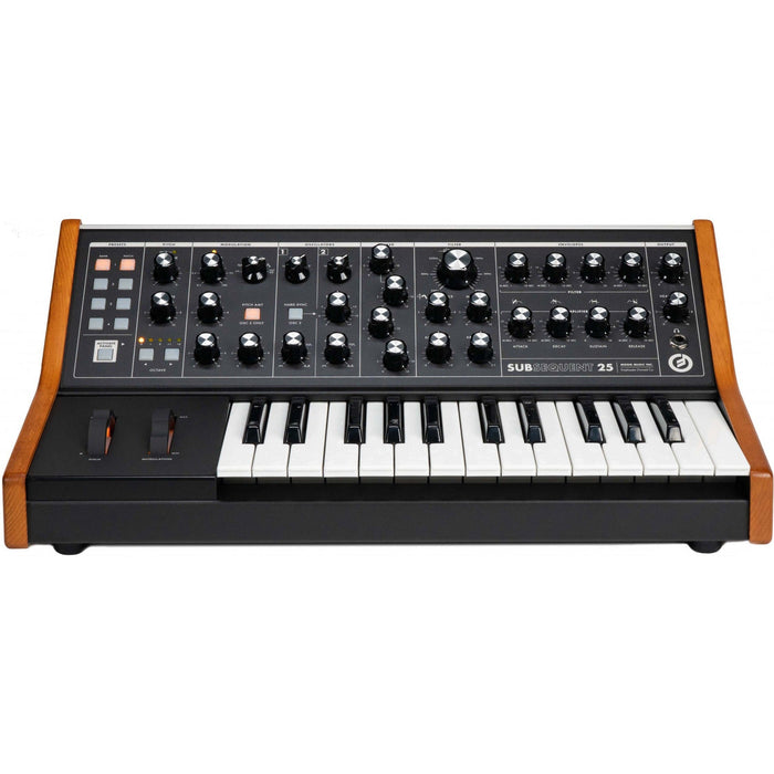 Moog efterföljande 25