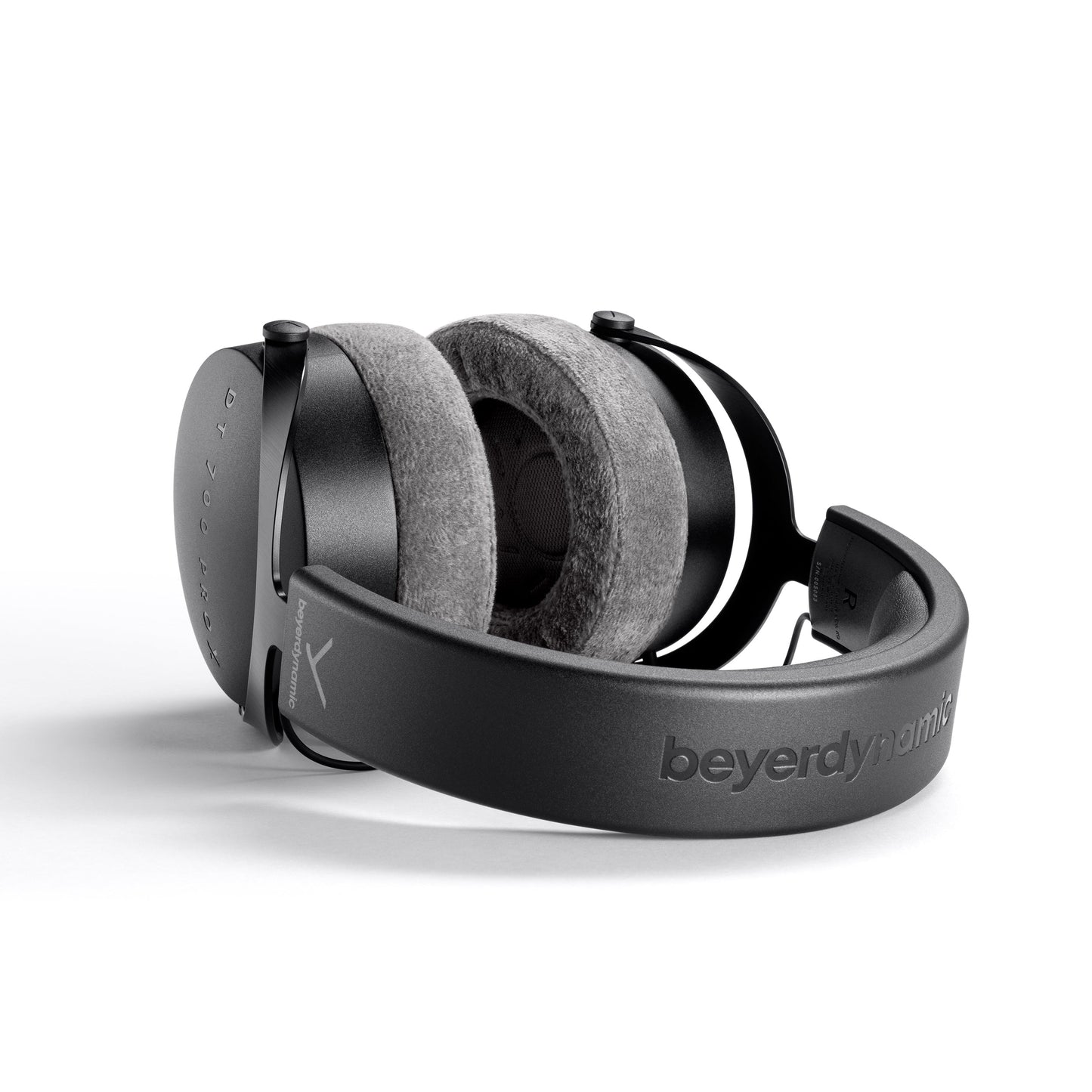 Beyerdynamic DT 700 PRO X 48 ohm - slutna studiohörlurar