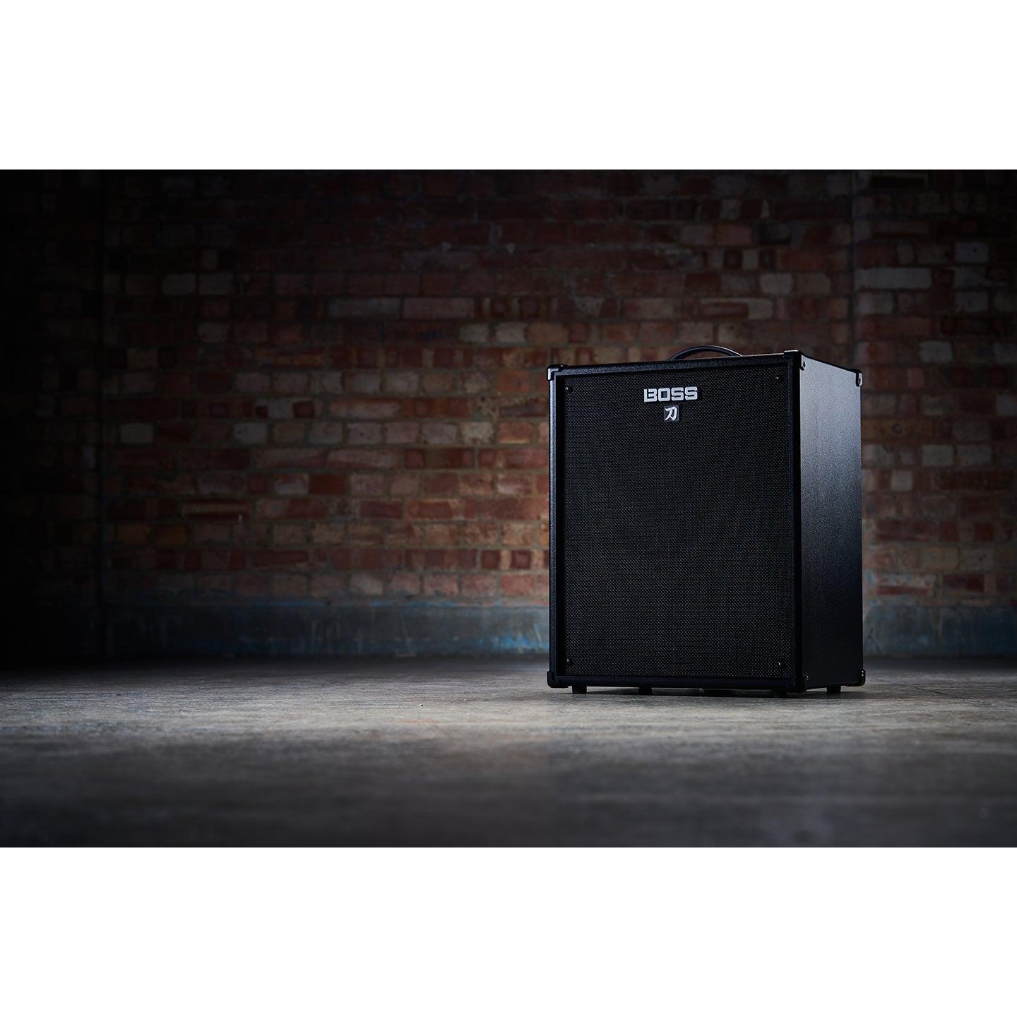 Boss Katana-210 basförstärkare