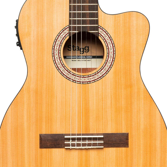 Stagg SCL70-TCE Klassisk gitarr med förförstärkare - naturlig 